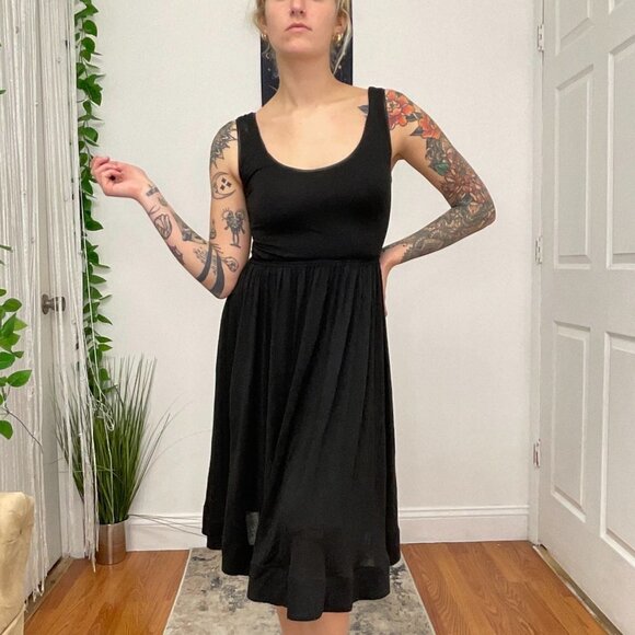 A.L.C Sleeveless Cutout Pleated Mini Dress Scoop Neck Size S Black - Picture 2 of 5